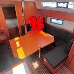 yacht-Bavaria C38-image-1