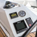 yacht-Bavaria C42-image-7