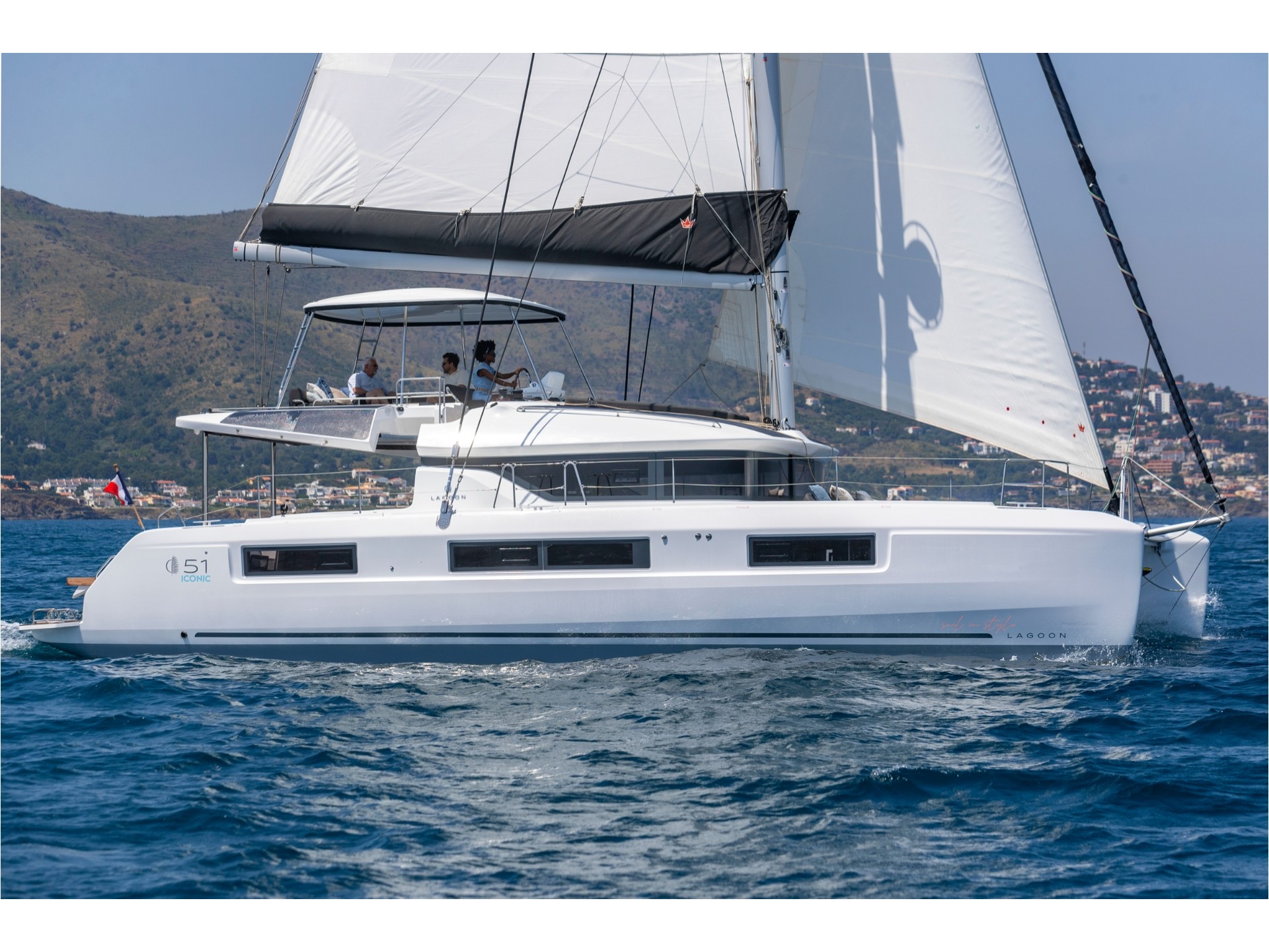 yacht-Lagoon 51-image-3