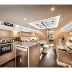 yacht-Bavaria C50-image-2