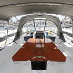 yacht-43304684 image-5