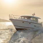 yacht-43392731 image-3