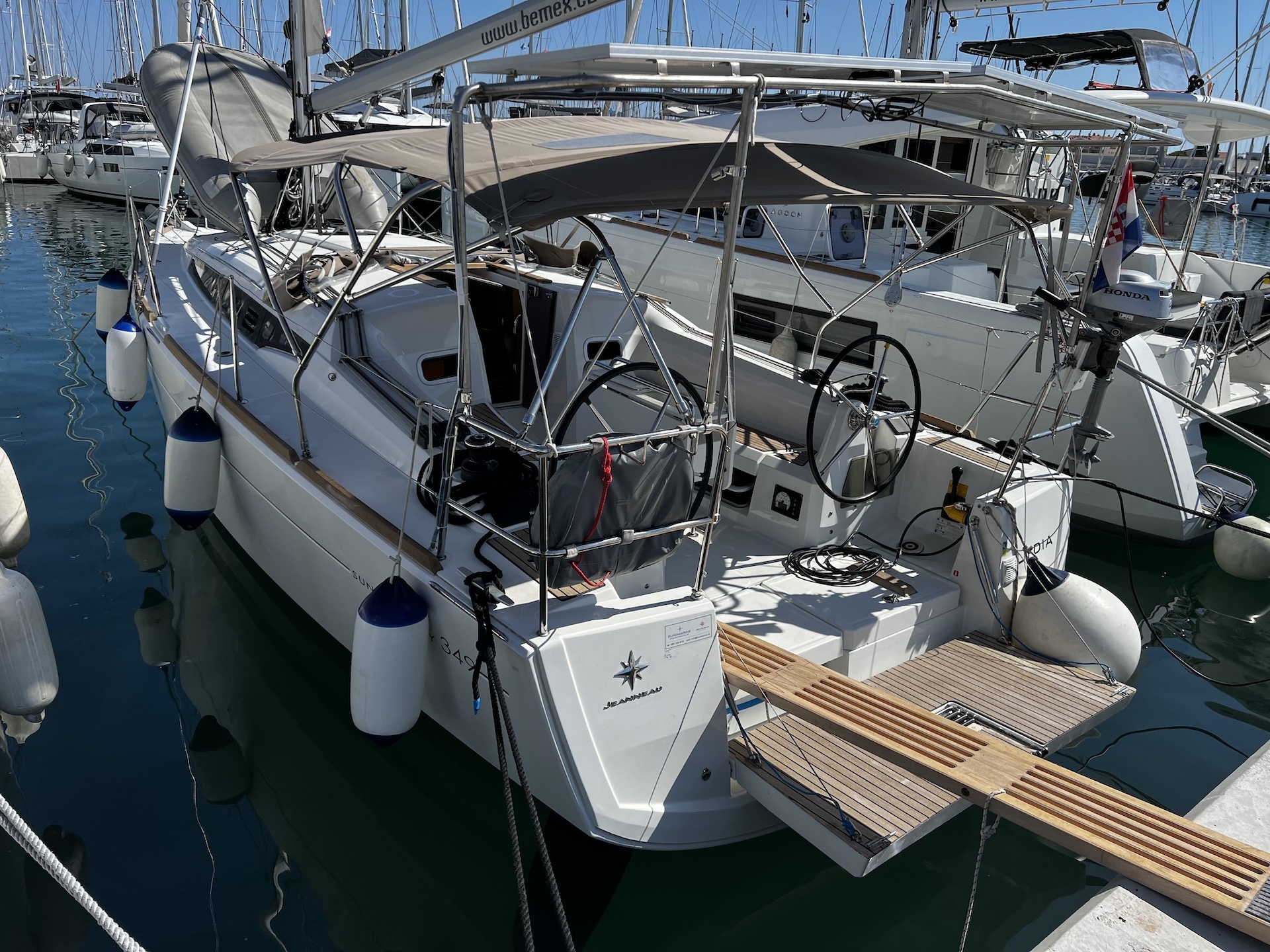 yacht-Sun Odyssey 349-image-14