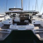 yacht-44193155 image-1