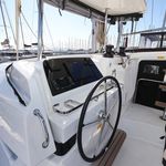 yacht-44193155 image-6