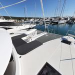 yacht-44205170 image-5