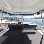 yacht-44205170 image-6