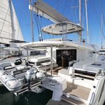 yacht-44205171 image-3