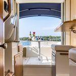 yacht-44524997 image-11