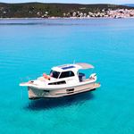 yacht-44524999 image-4