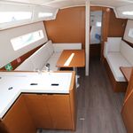 yacht-45009051 image-5