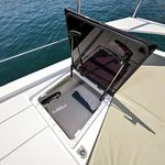 yacht-45655926 image-6