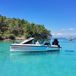 yacht-46496492 image-5