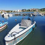 yacht-46496492 image-3