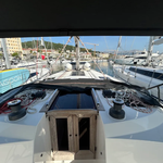 yacht-46621240 image-4