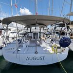 yacht-46689527 image-3