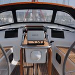 yacht-46717254 image-6