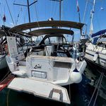 yacht-46983840 image-1