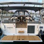 yacht-47221480 image-5