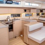 yacht-Oceanis 51.1-image-4