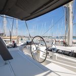 yacht-47416883 image-6