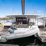 yacht-47417051 image-1