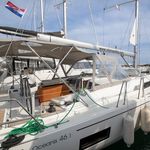 yacht-47417085 image-1