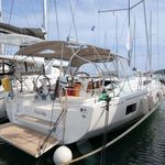 yacht-47417085 image-4