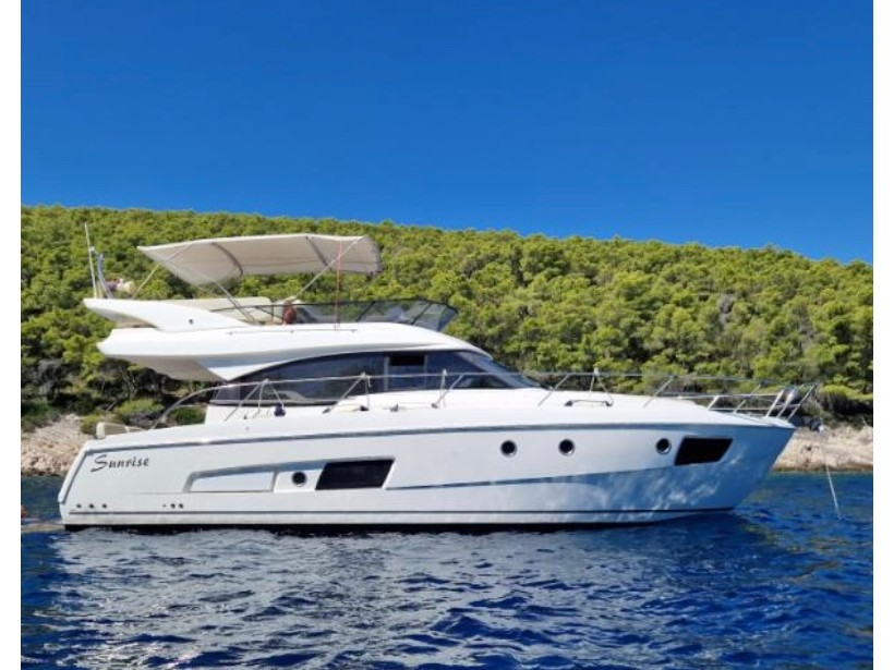 yacht-Bavaria Virtess 420 Fly-image-11