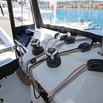 yacht-48331385 image-5