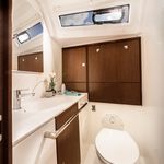 yacht-48573780 image-6