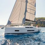 yacht-49239962 image-3