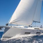 yacht-49239962 image-4
