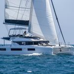 yacht-49476402 image-4