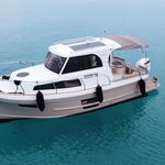 yacht-49478095 image-1