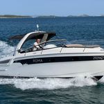 yacht-49486459 image-1