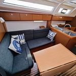 yacht-50076544 image-6