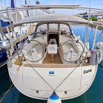 yacht-50076544 image-1