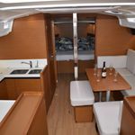 yacht-Sun Odyssey 440-image-3