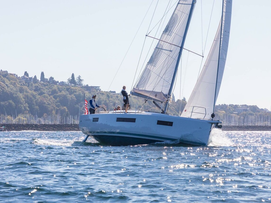 yacht-Sun Odyssey 440-image-3