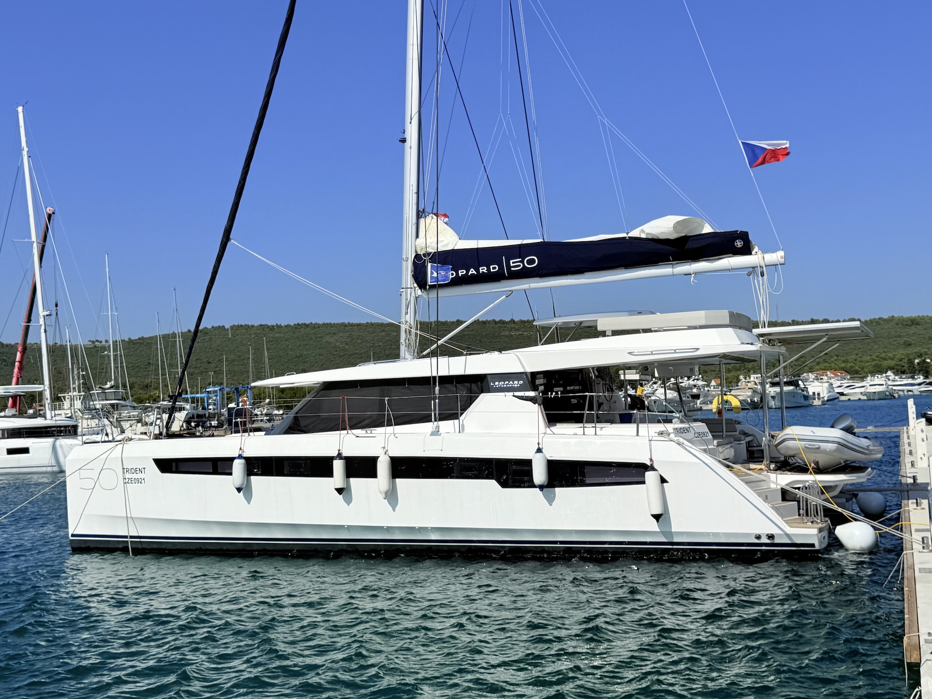 yacht-Leopard 50-image-8