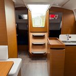 yacht-50582423 image-5