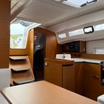 yacht-50582423 image-6