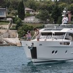 yacht-50616695 image-1