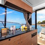 yacht-50648783 image-6