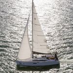 yacht-50671085 image-3