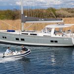 yacht-50678365 image-3