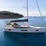 yacht-50679574 image-5