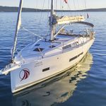 yacht-50679747 image-5