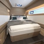 yacht-50863888 image-6